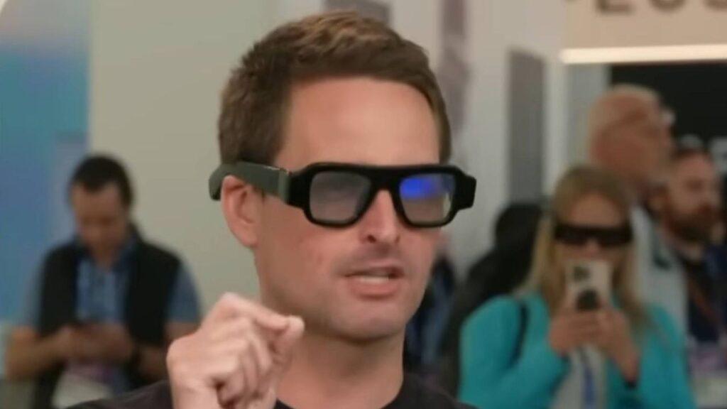 Snap lança óculos AR Specs: inovação ou exagero?